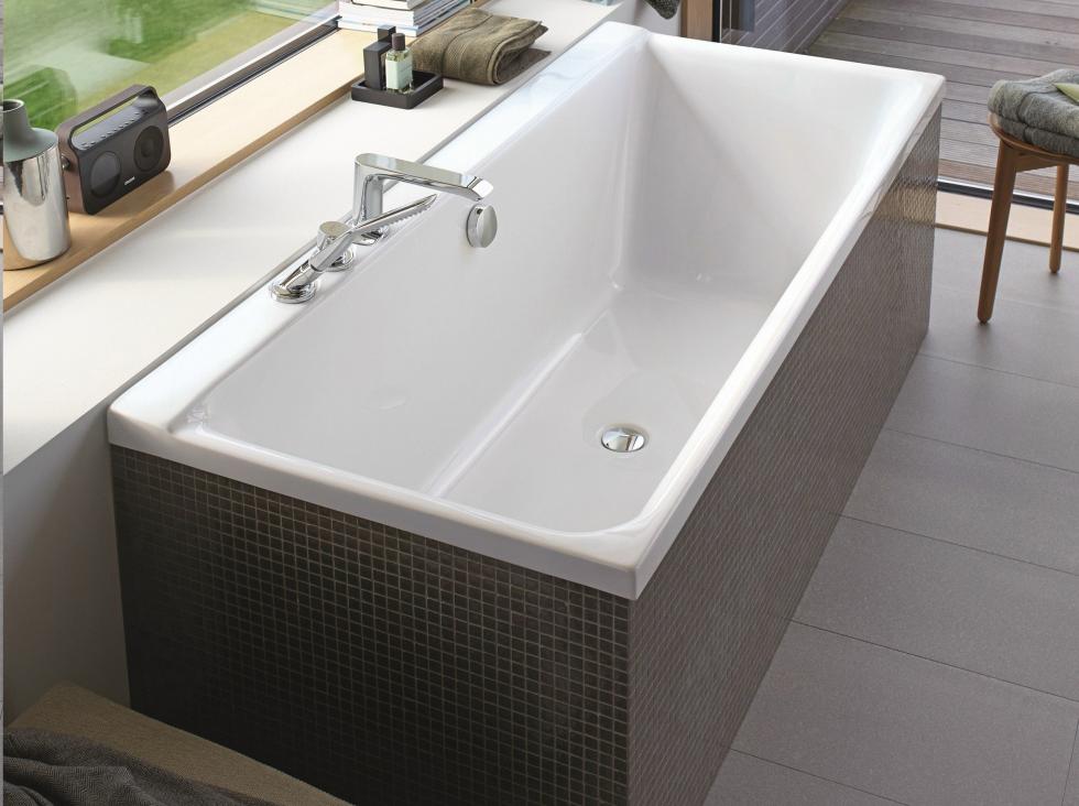 Акриловая ванна Duravit P3 Comforts 700376 170x75 с ножками, правый наклон для спины