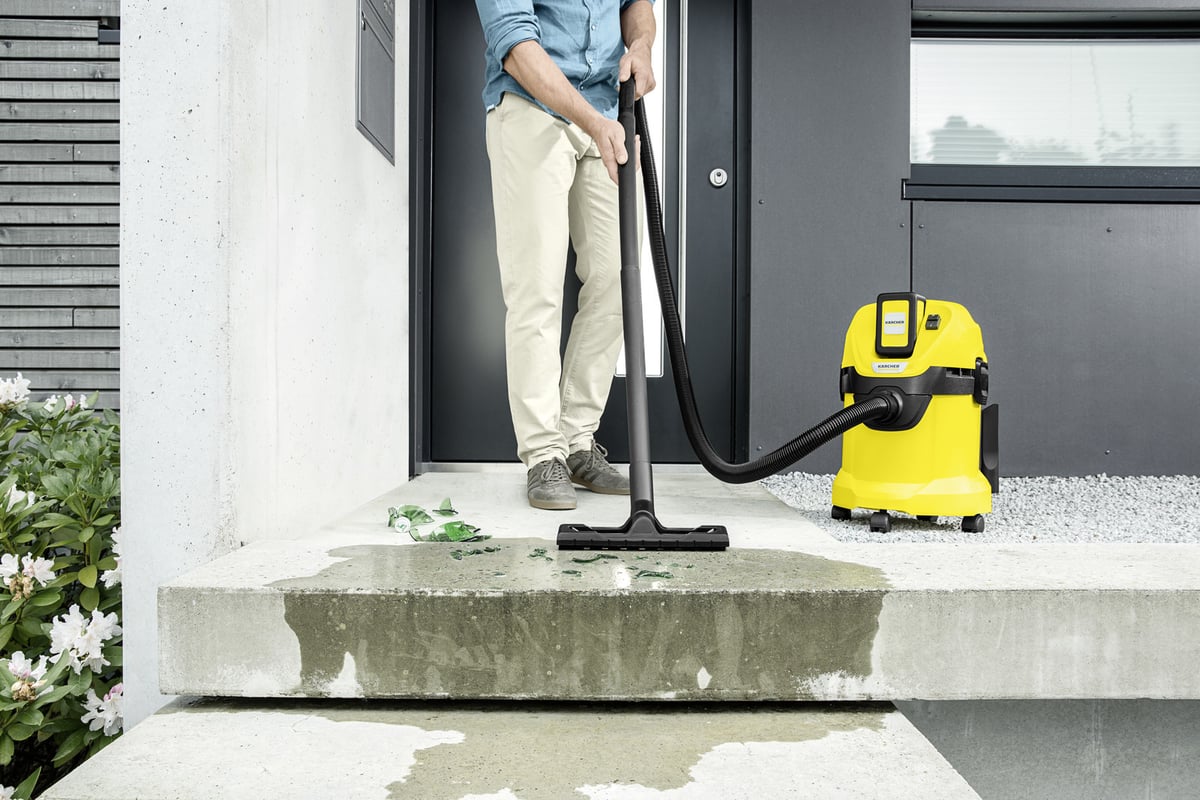 Хозяйственный пылесос Karcher WD 3 Battery без аккумулятора в комплекте 1.629-910