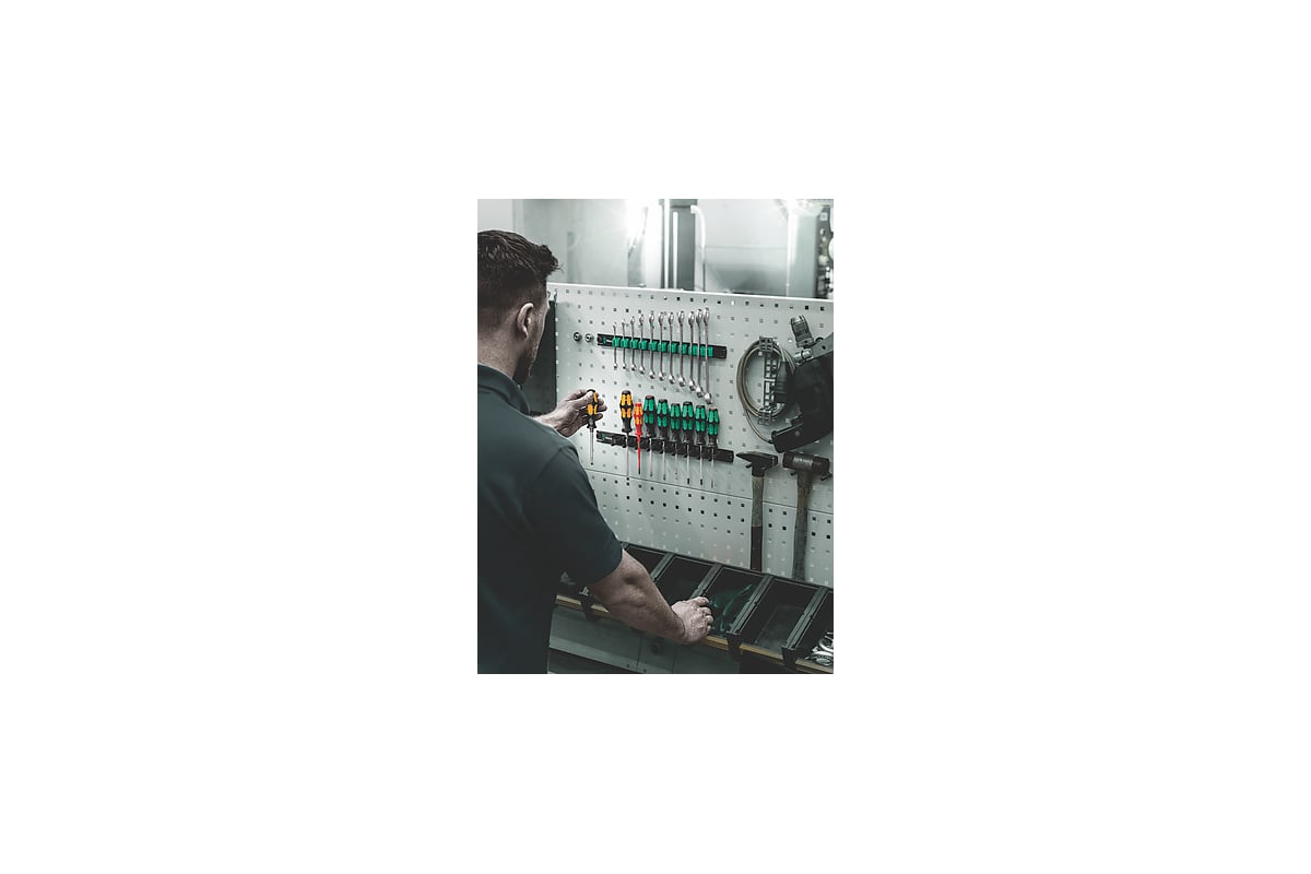 Магнитный держатель и набор отвёрток WERA 9650 Kraftform 9 предметов WE-051012