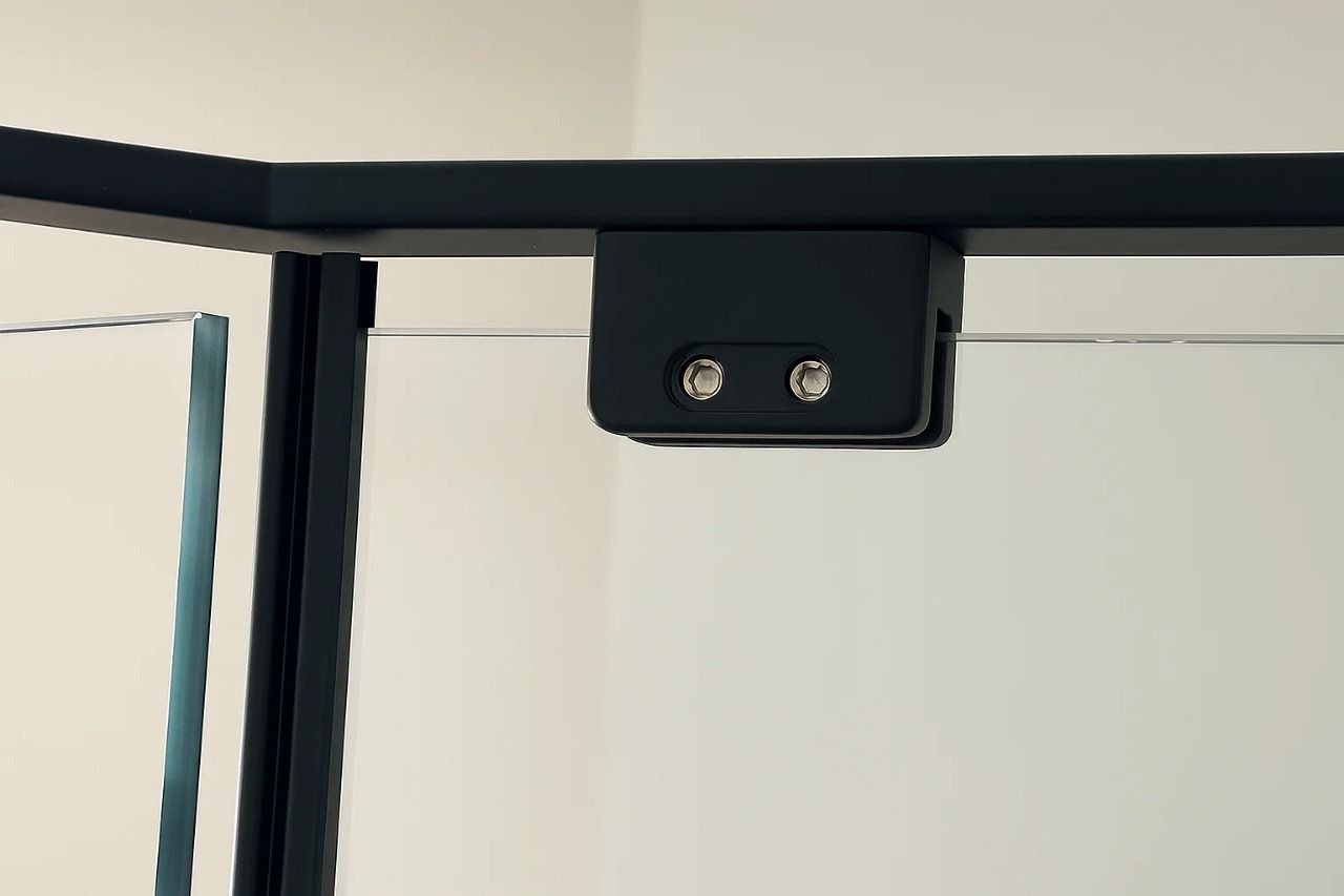 Душевой уголок Timo TTSSP-100/03C-8 100x100 прозрачный, черный T71