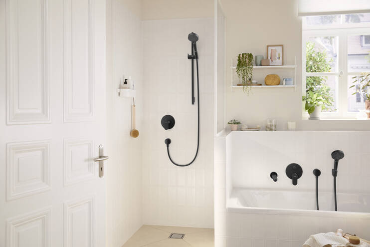 Смеситель для душа Hansgrohe Rebris S 72667670 (внешняя часть) матовый черный