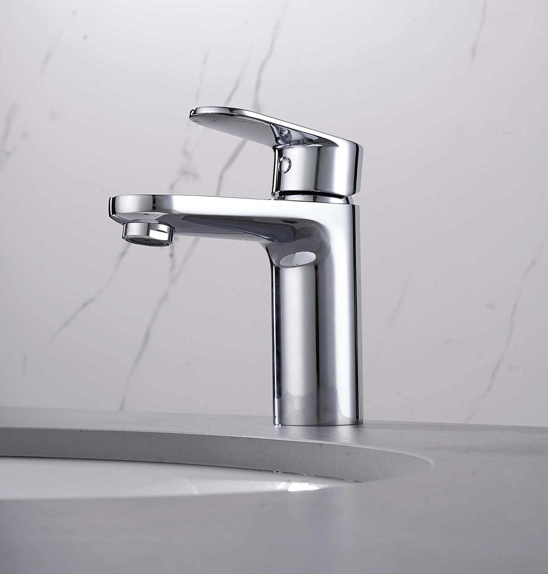 Смеситель для раковины Aquatek Ника AQ1810CR хром