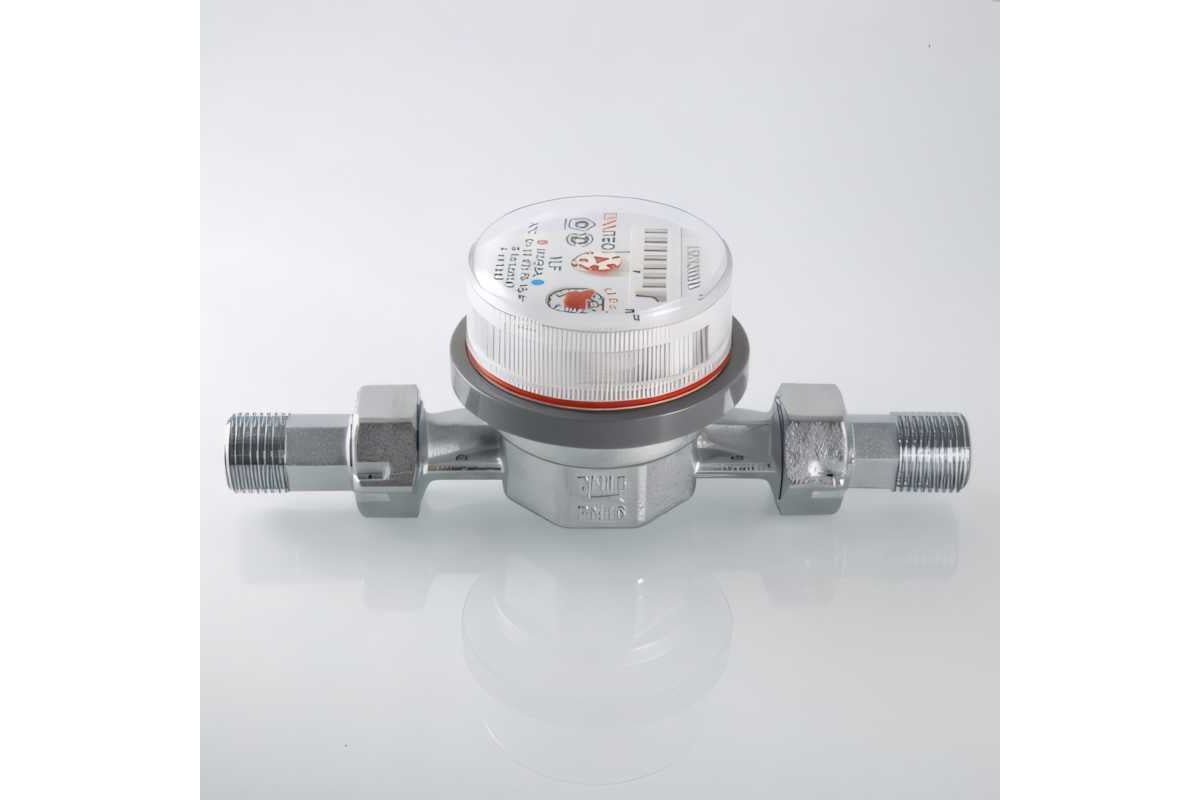 Универсальный квартирный водосчетчик Valtec до +90 С, 1,5м3, 1/2", 110 мм VLF-15U