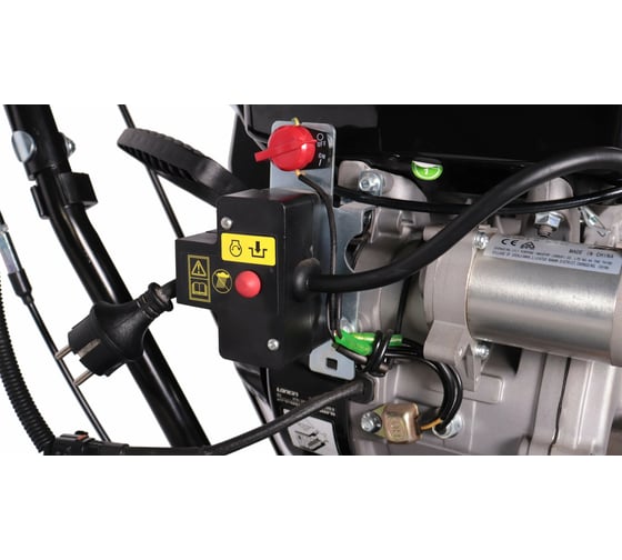 Снегоотбрасыватель Champion ST861