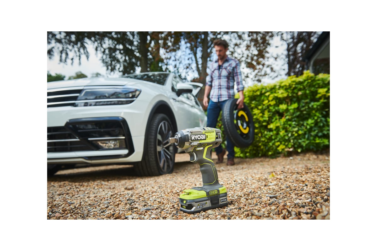 Бесщеточный аккумуляторный ударный гайковерт Ryobi ONE+ R18iW7-0 5133004220