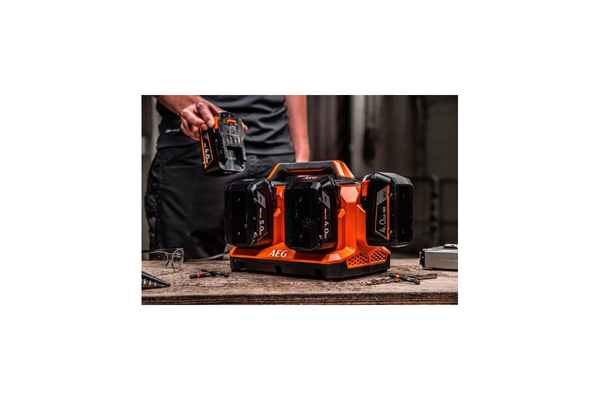 Зарядное устройство 6 портовое AEG BL18C6 18В 4935480051