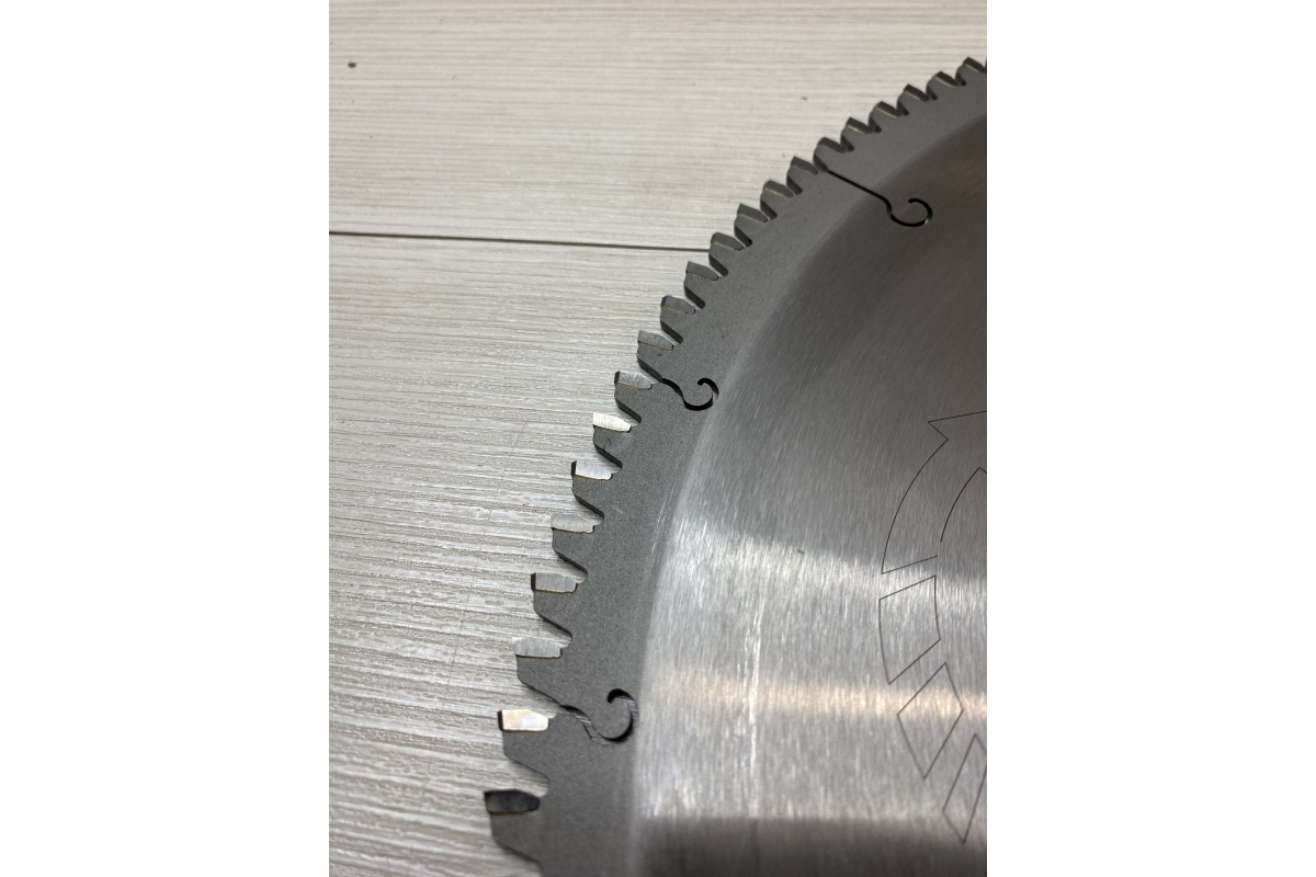 Диск пильный по ПВХ и алюминию HM (400х3.6х32 мм; Z=120; NEG) CUT2 20335