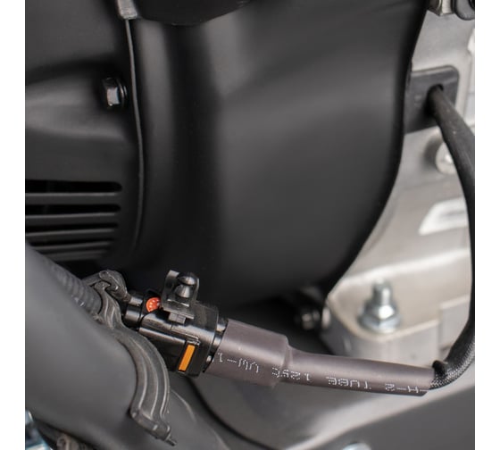 Бензиновая снегоуборочная машина Verton ice sb-1161lte 8,1 квт/ 11 л.с, v 337 куб. см, ширина/высота 61/51 см, гусеницы, фара, электрозапуск 01.9676.14795