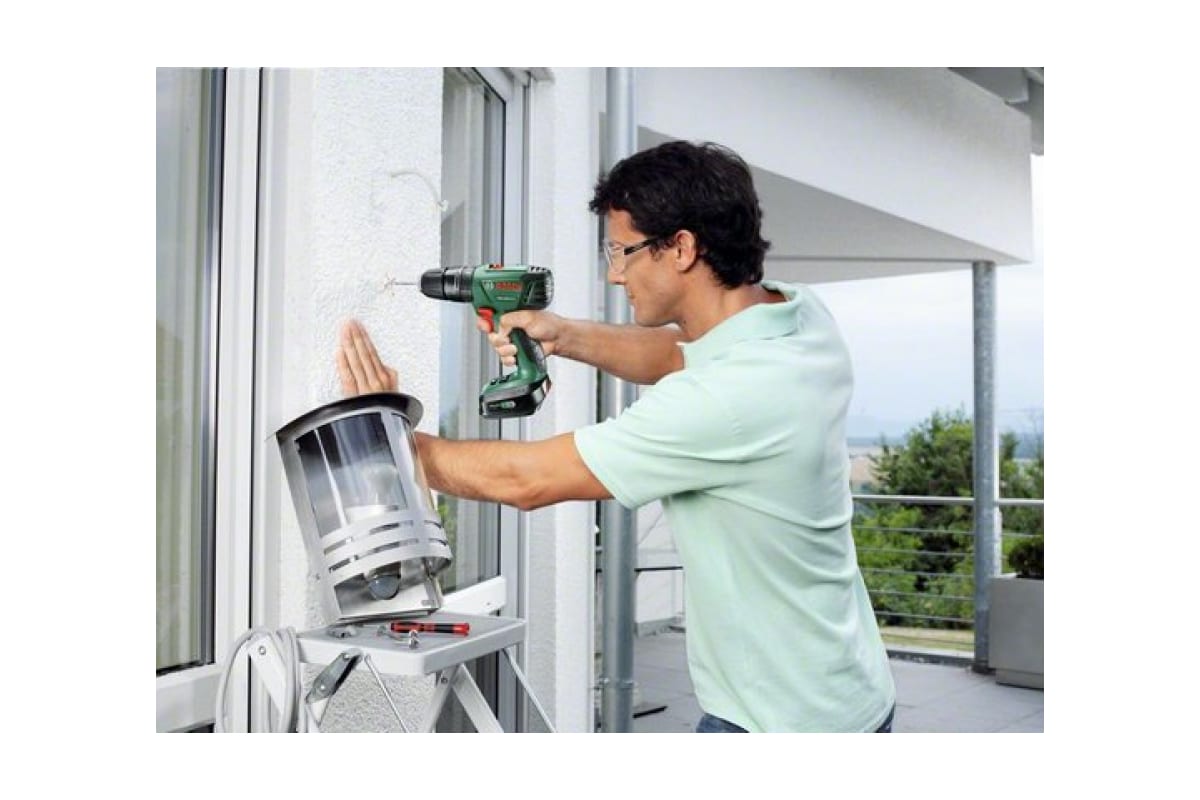 Аккумуляторная ударная дрель-шуруповерт Bosch PSB 1440 LI-2 0.603.9A3.220