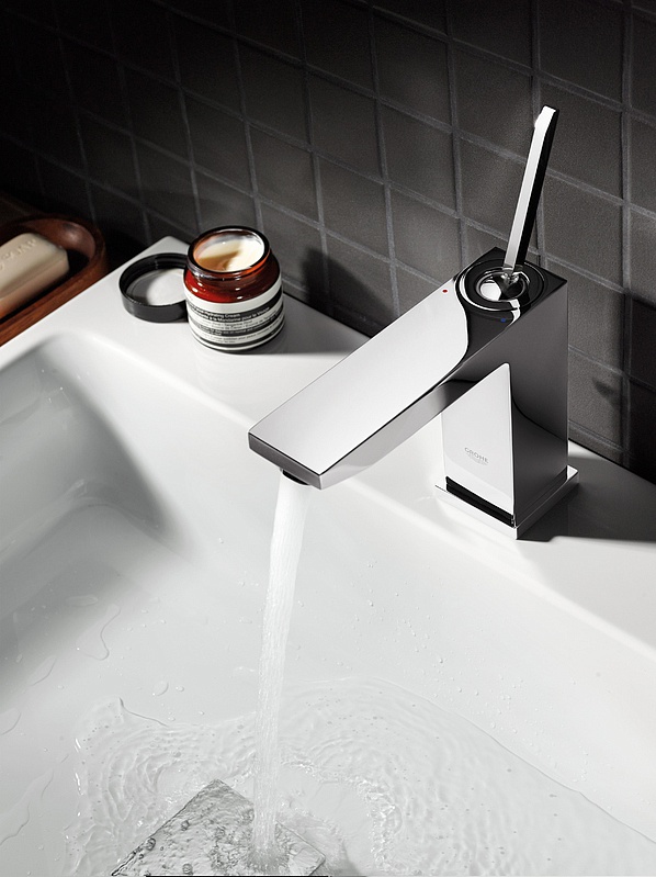 Смеситель для раковины Grohe Eurocube Joy 23657000