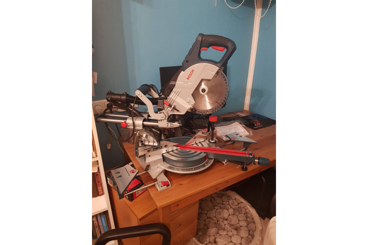 Торцовочная пила Bosch GCM 8 SJL Professional 0.601.B19.100
