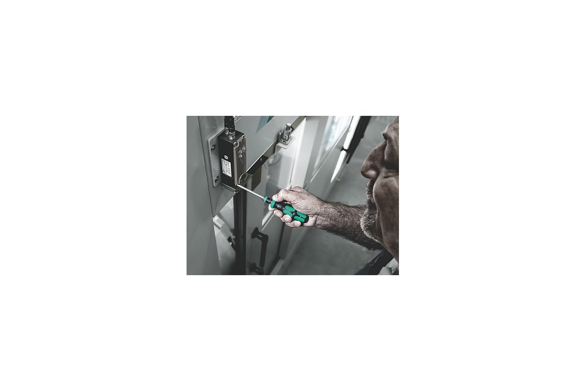 Набор бит с битодержателем WERA Kraftform Kompakt 838 RA-R M Set 1 15 предметов WE-051061