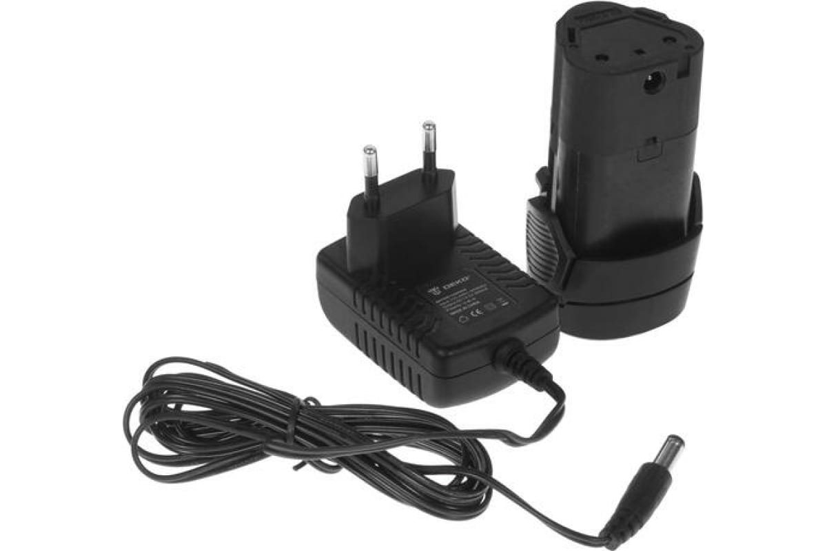 Аккумуляторная дрель-шуруповерт Deko GCD12DU3 SET5 Li-Ion в кейсе + набор инструментов 92 шт., 12 В 063-4148