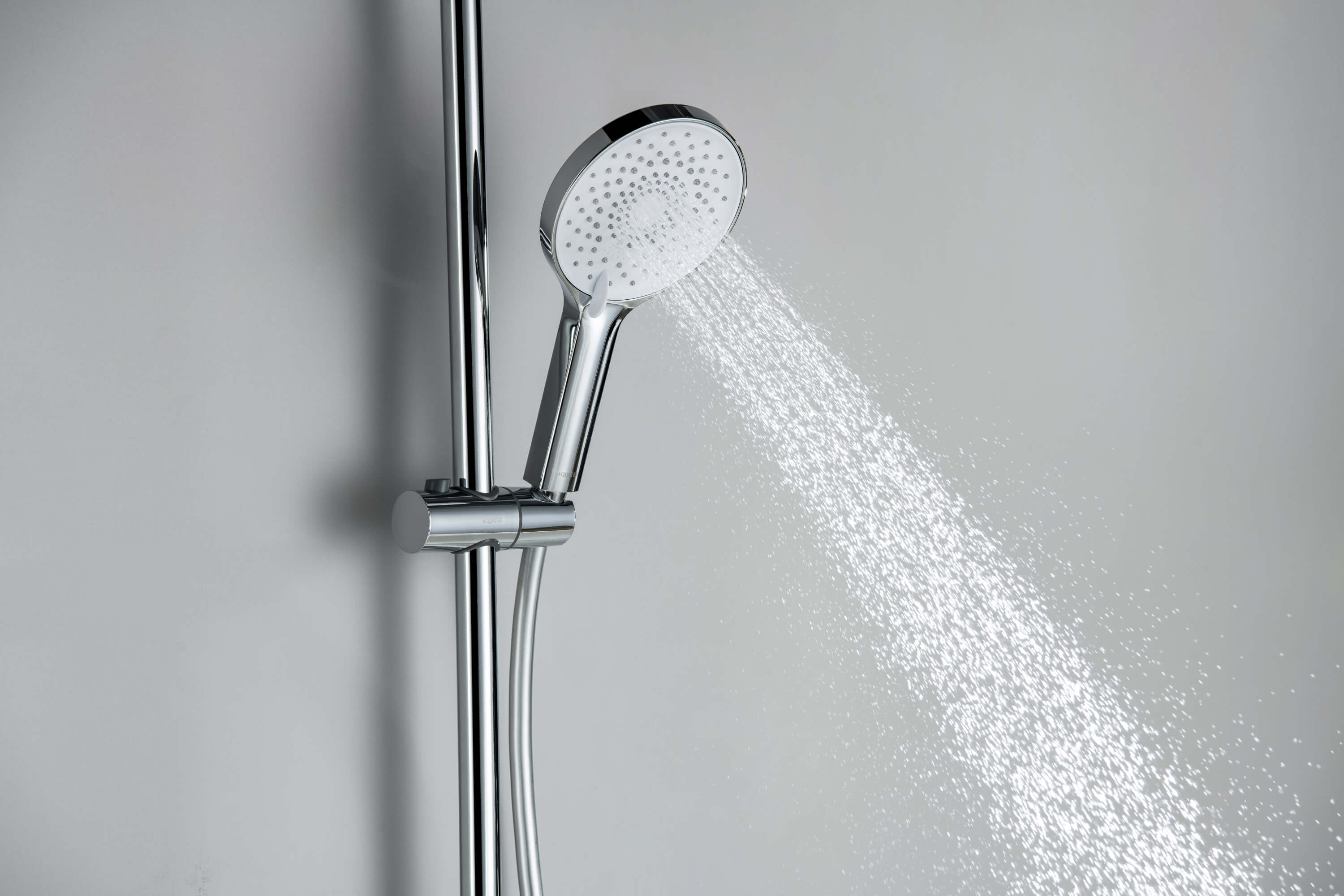 Душевой гарнитур Aquatek Лугано AQ2022CR хром Душевой гарнитур Aquatek Лугано AQ2022CR хром