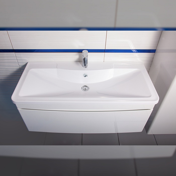 Мебель для ванной Бриклаер Вега 100 см белый глянец
