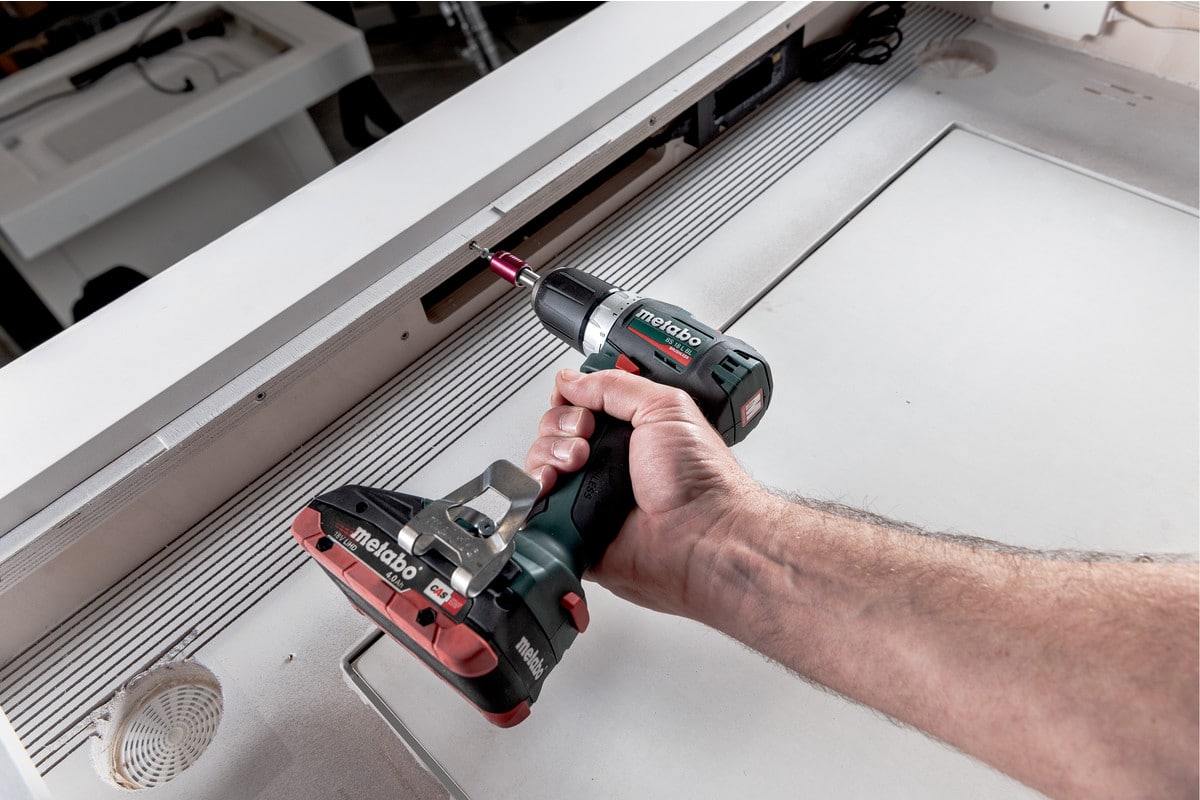 Аккумуляторная дрель-шуруповерт Metabo BS 18 L BL 602326890