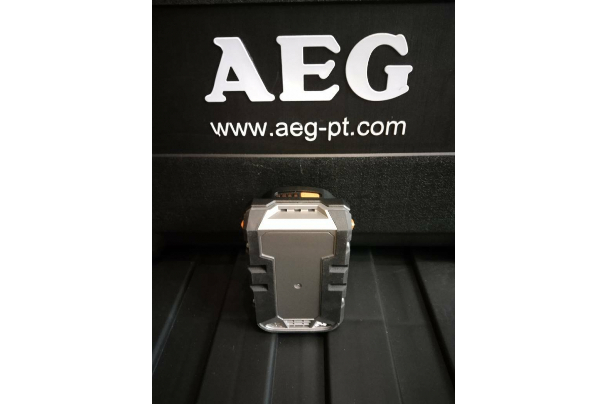 Аккумулятор L1820S (18 В; 2 A*ч; Li-ion) AEG 4935472275