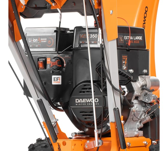 Снегоуборщик Daewoo бензиновый с инжекторным двигателем DAST 1370 EFI