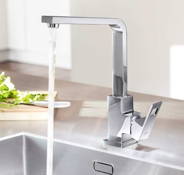 Смеситель для раковины Grohe Eurocube 23135000