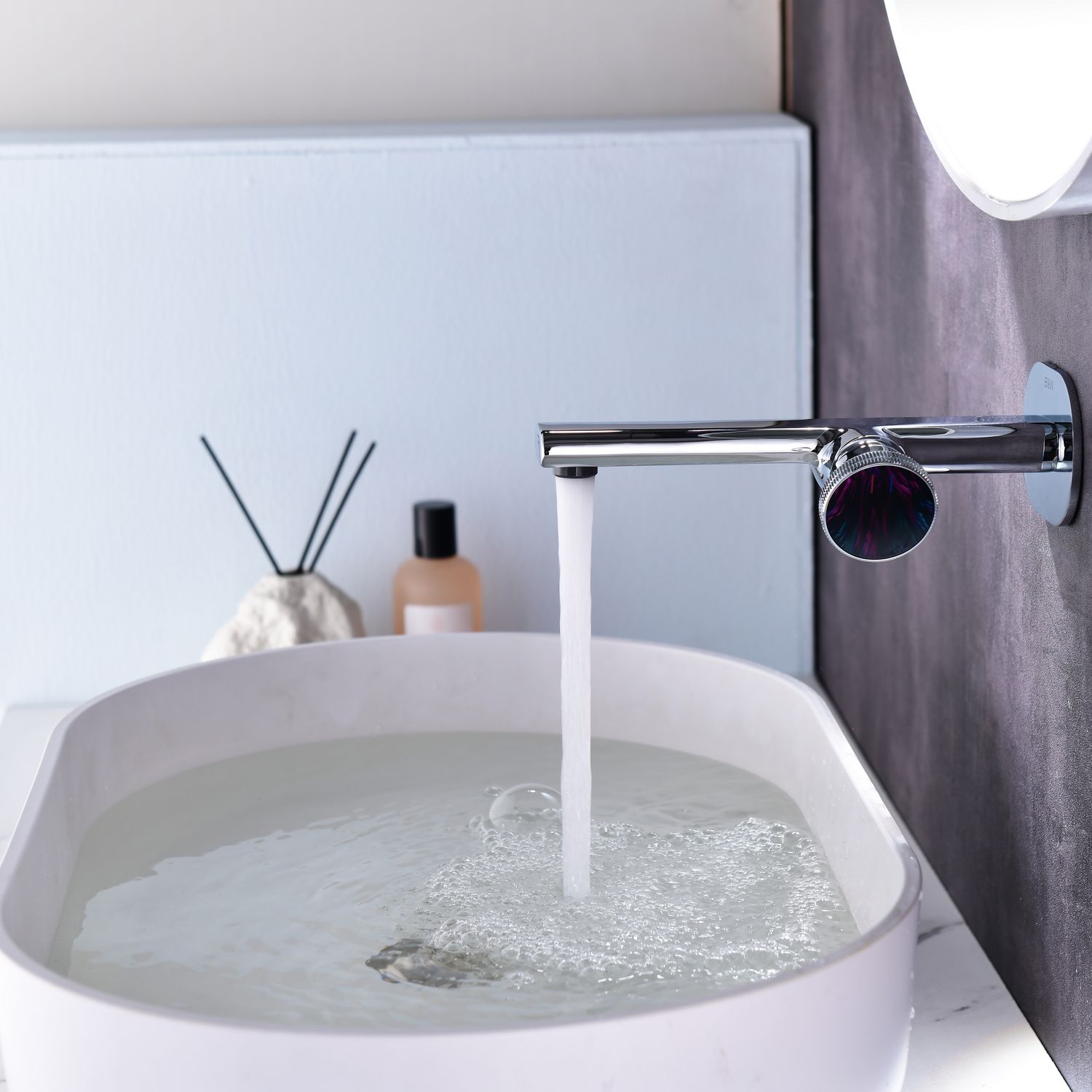 Смеситель для раковины Black&White Gravity GF-7407-С хром