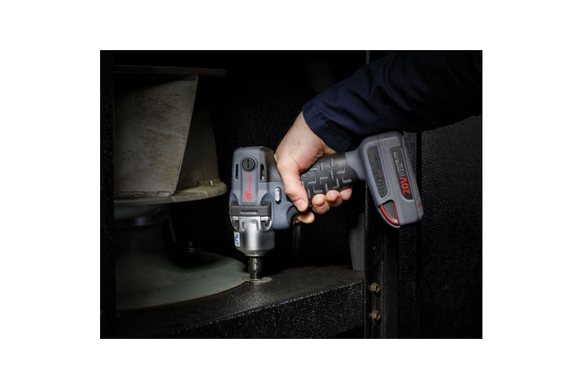 Аккумуляторный ударный гайковёрт Ingersoll Rand 1/2" W5151P