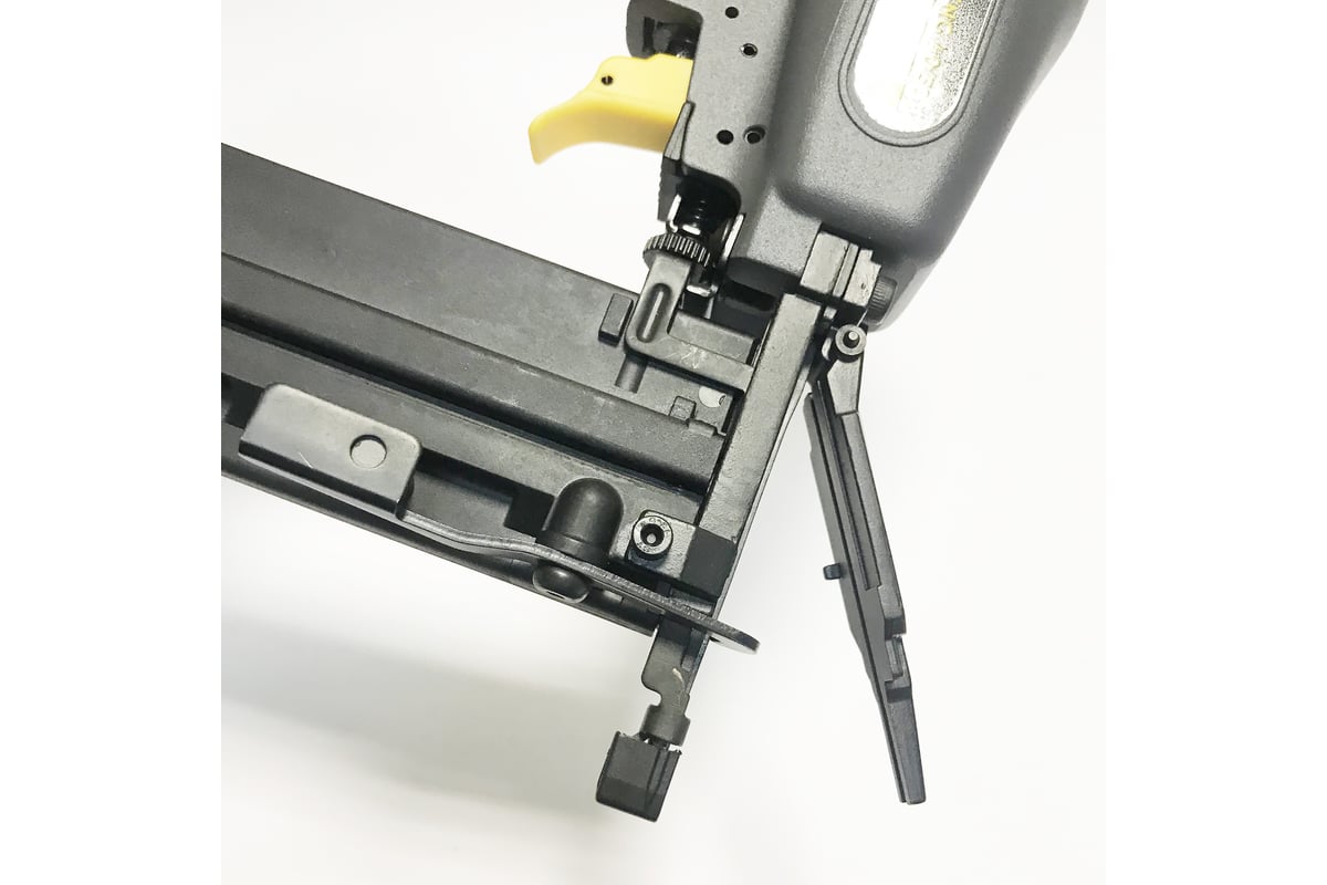 Скобо-гвоздезабивной пистолет Schneider Airsystems KNG 40/50 SYS DGKD300046