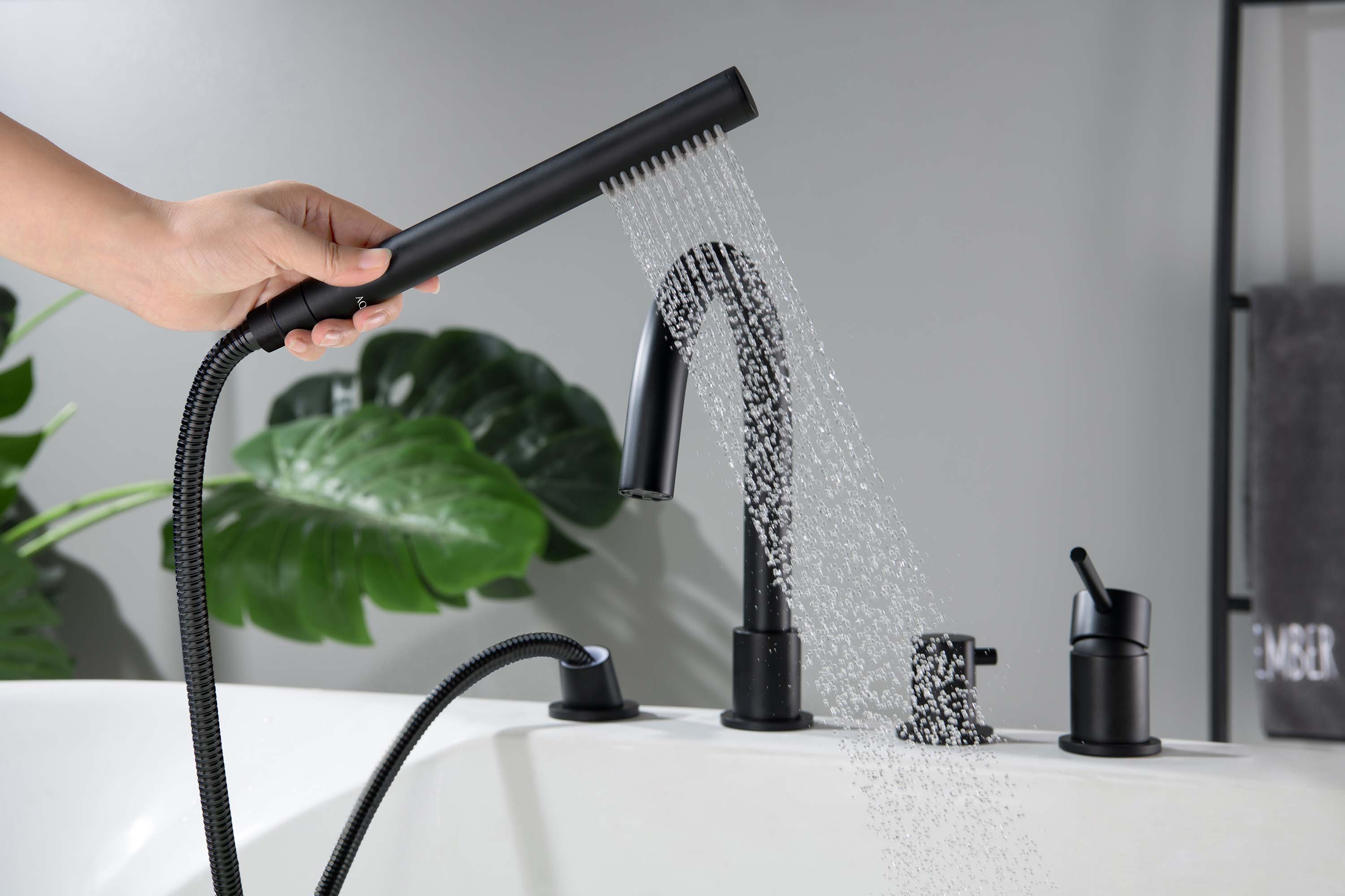 Смеситель на борт ванны Aquatek Европа AQ1348MB черный матовый