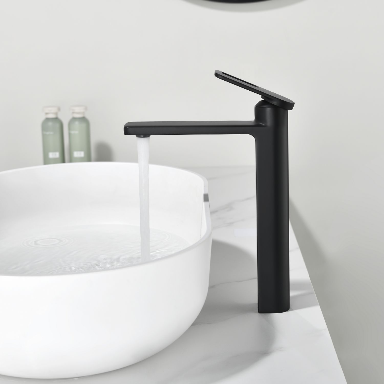 Смеситель для раковины Black&White Gravity GF-7203-MB черный матовый