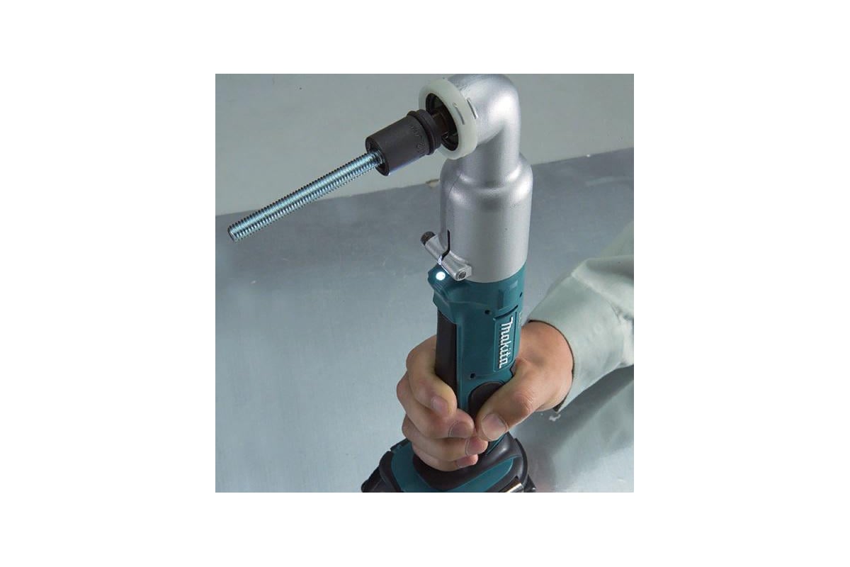 Аккумуляторный ударный угловой гайковерт Makita DTL063Z