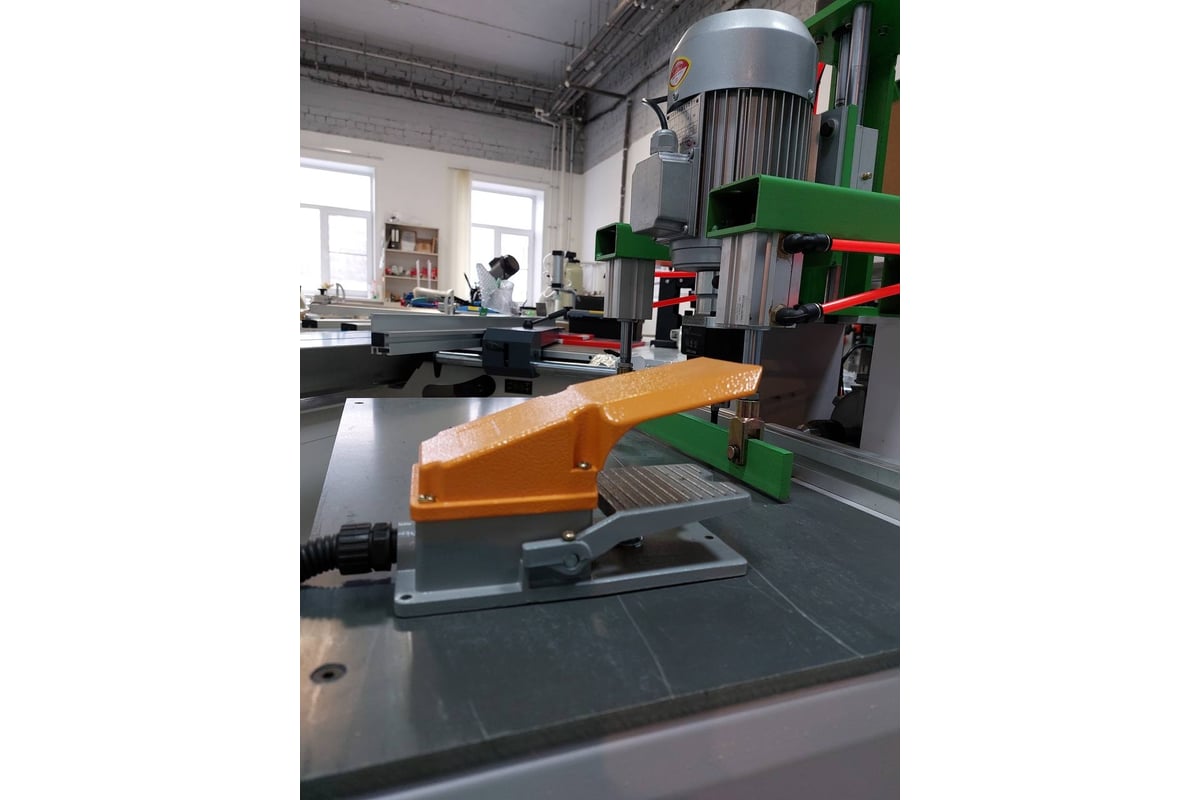 Сверлильно-присадочный станок Delta Machinery Dm-8 01-4834