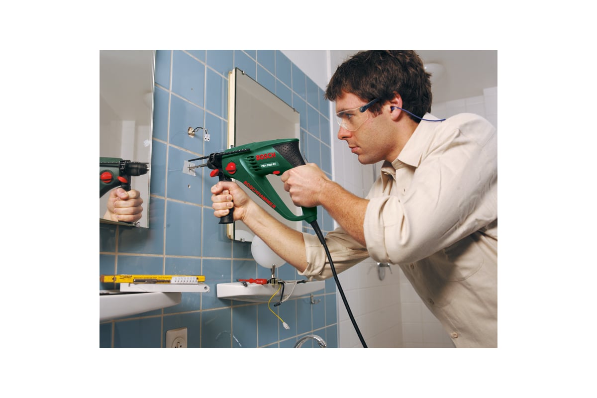 Перфоратор Bosch PBH 2000 RE 06033A9322