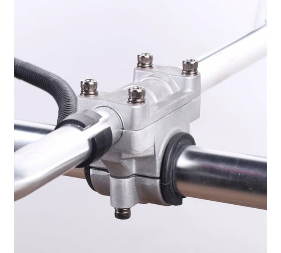 Бензиновый триммер MaxCut MC 143 25100008