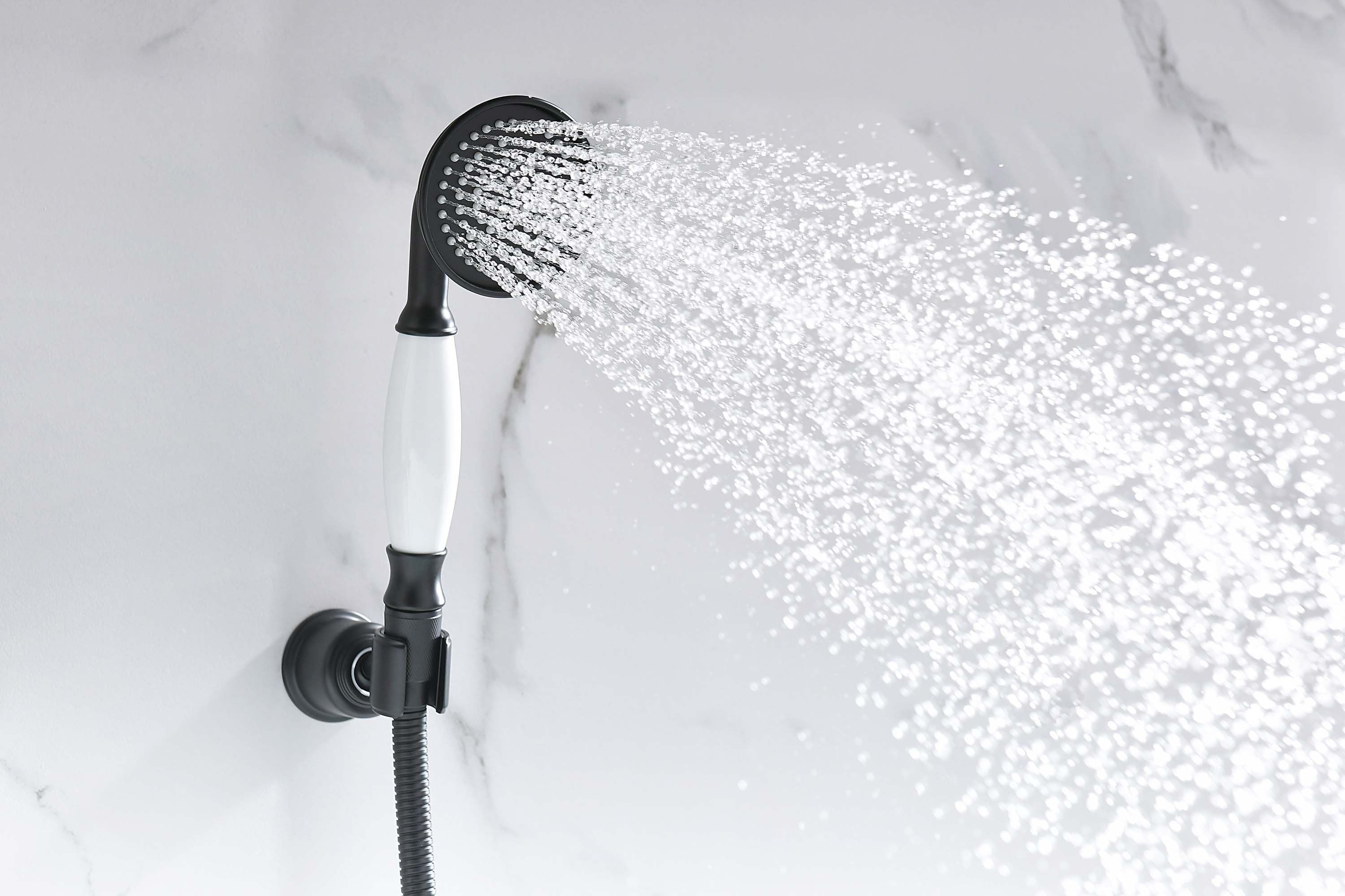 Смеситель для ванны Aquatek Классик AQ1549MB черный матовый