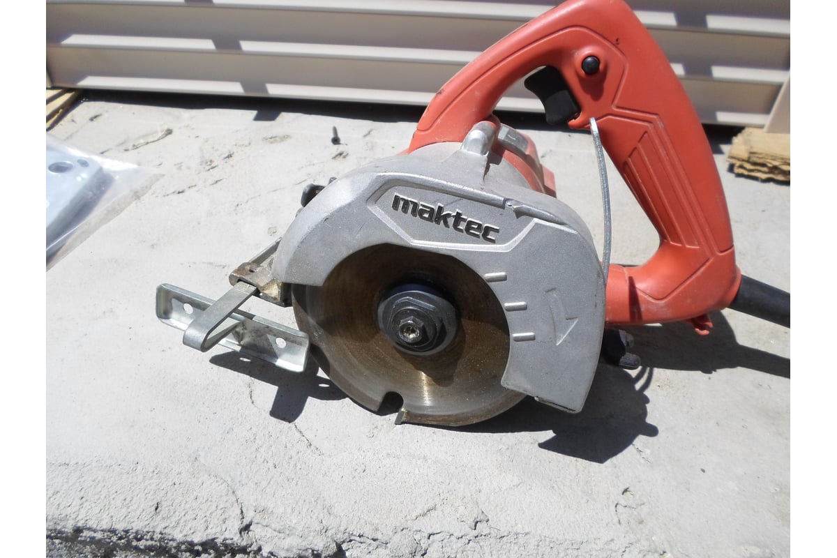 Алмазная пила Maktec by Makita MT412