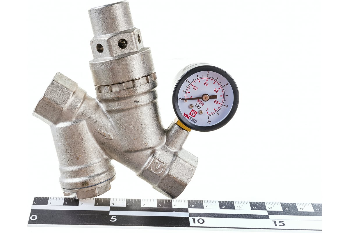 Редуктор давления Valtec с фильтром и манометром 3/4 " 2-5 бар VT.082.N.05