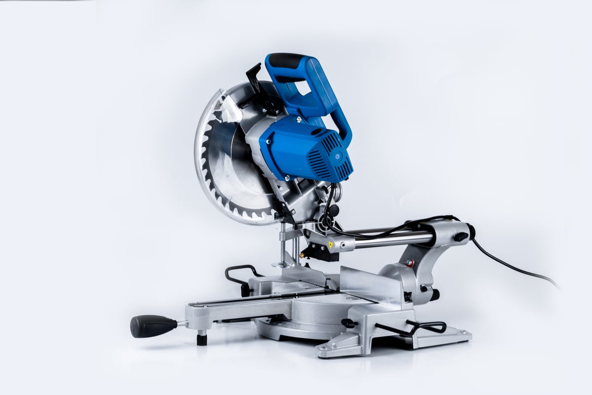 Торцовочная пила WorkMaster ПТ-2200/255В