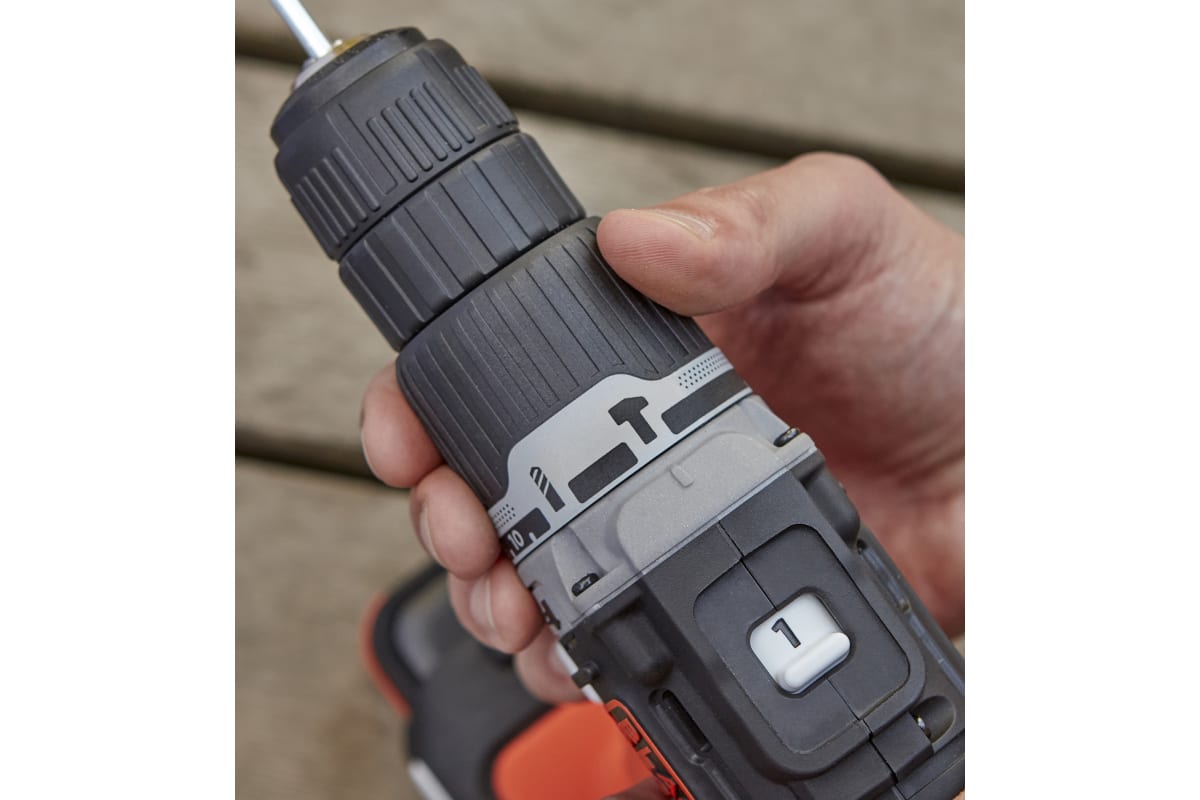 Ударная дрель-шуруповерт Black&Decker GoPak 12В USB BDCHD12S1
