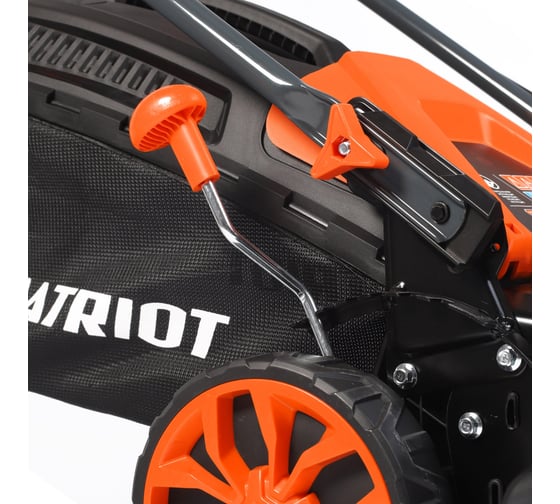 Бензиновая газонокосилка Patriot PT 46 512109005