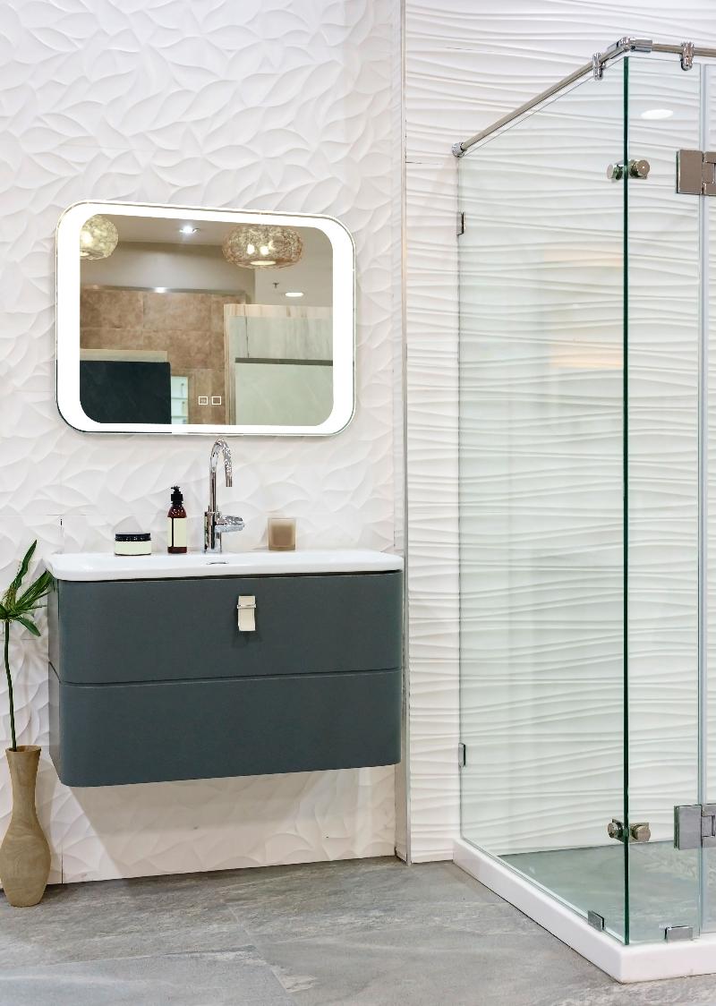 Зеркало Silver Mirrors Indigo neo 80x55 см с подсветкой, подогревом