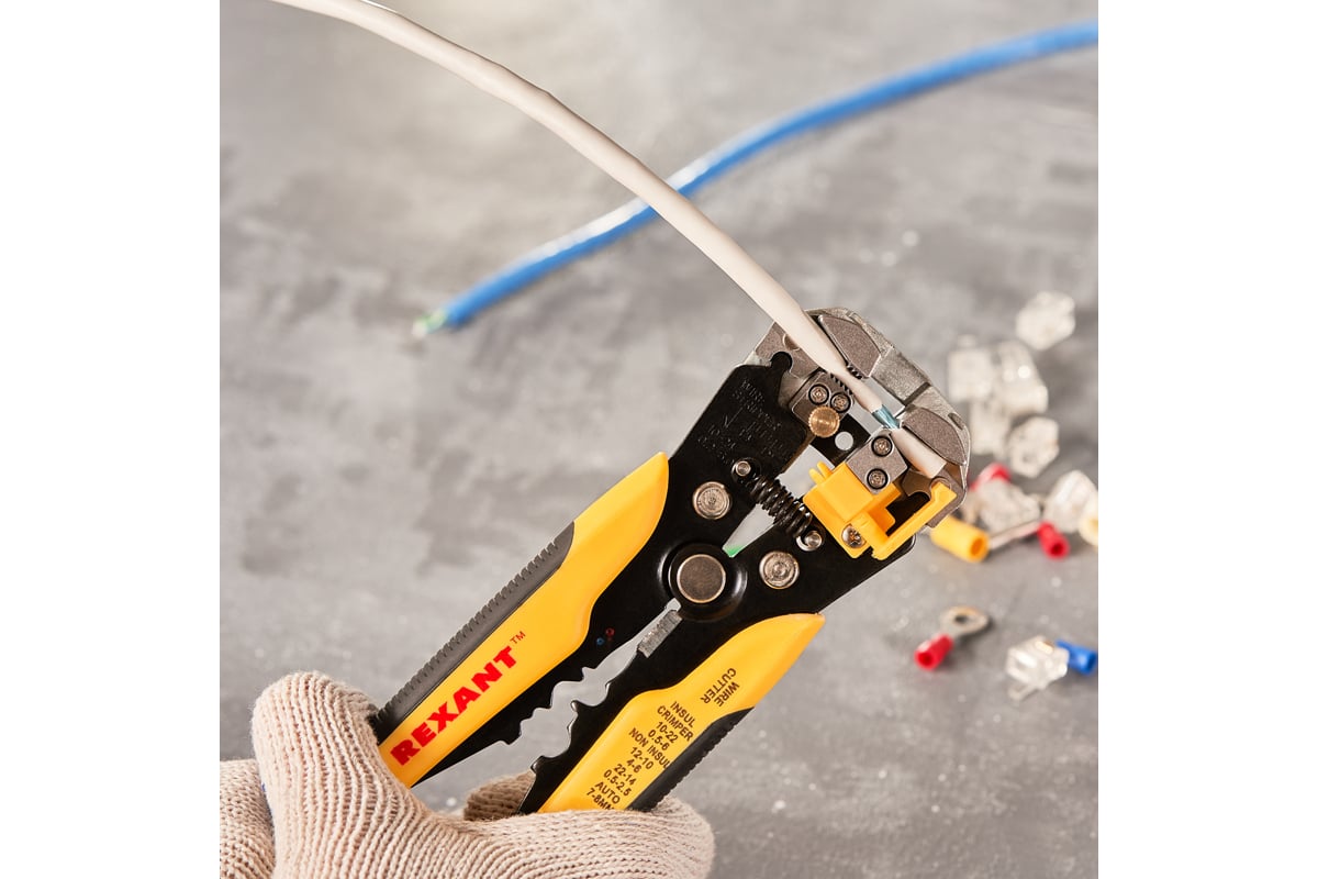 Инструмент для зачистки кабеля и обжима наконечников Rexant ht-766 12-4005