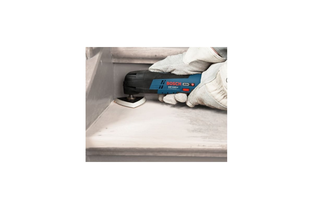 Аккумуляторный резак Bosch GOP 10.8 V-LI + комплект оснастки 36 единиц 0.601.858.00D