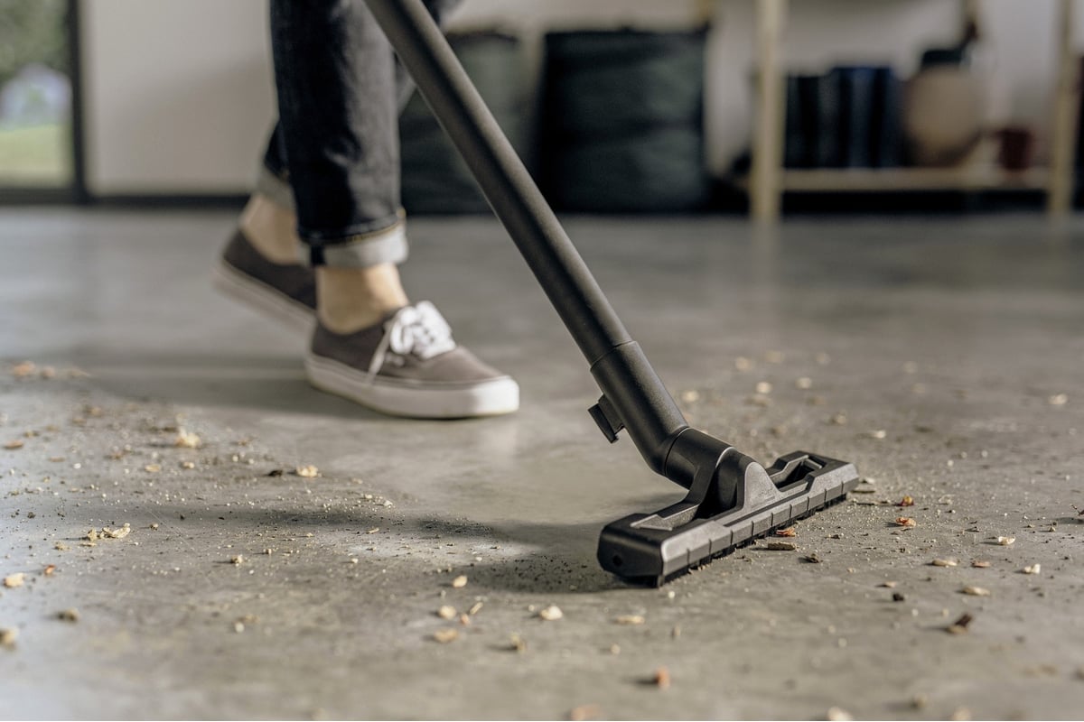 Хозяйственный пылесос Karcher WD 2 Plus V-12/4/18 1.628-000.0