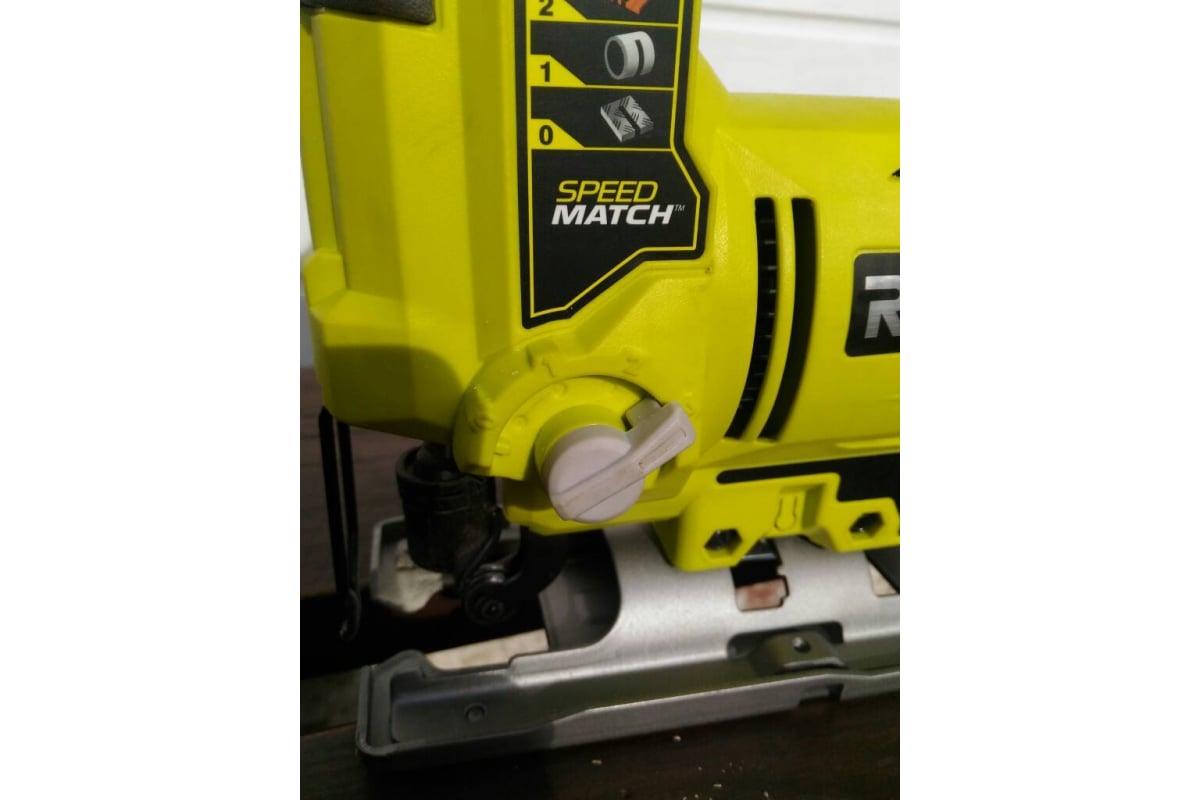 Аккумуляторный лобзик Ryobi ONE+ R18JS-0 5133002158