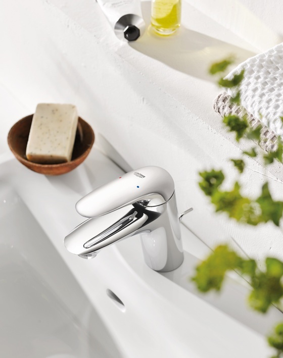 Смеситель для раковины Grohe Eurostyle 2015 Solid 23713003