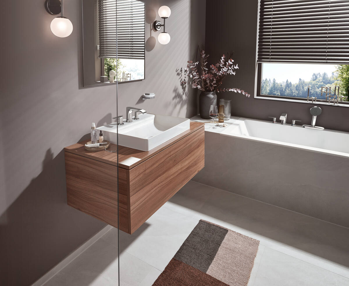 Смеситель на борт ванны Hansgrohe Vivenis 75444000 хром