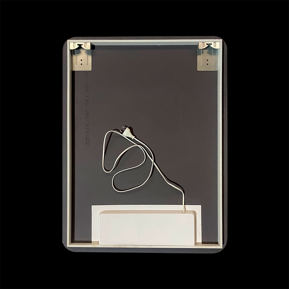 Зеркало Vincea VLM-3BE500-2 50x70 см, сенсорный выключатель, диммер, антипар Зеркало Vincea VLM-3BE500-2 50x70 см, сенсорный выключатель, диммер, антипар