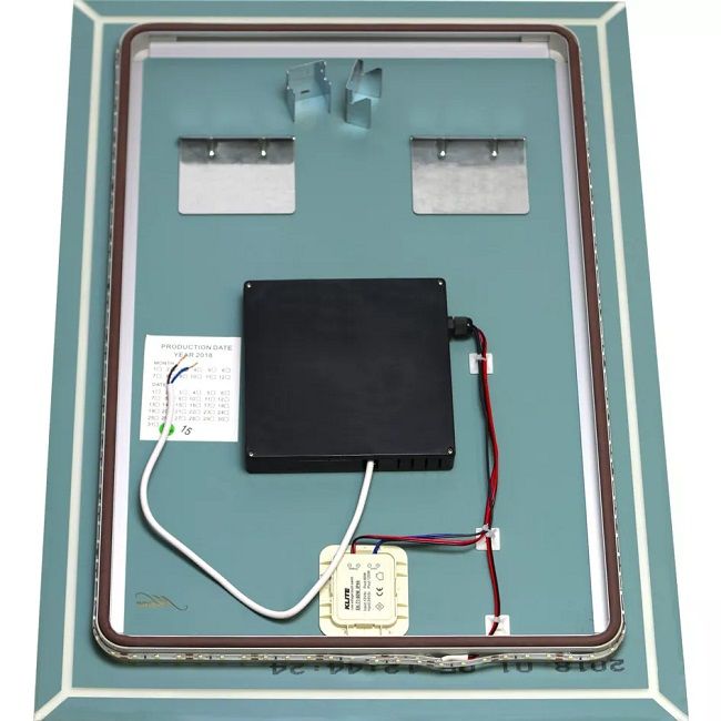 Зеркало с обратной стороны