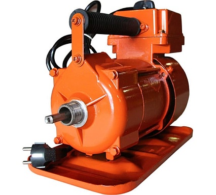 Вибратор Vektor 1500/220V 728