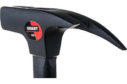 Молоток кровельщика Gigant 600г c фибергласовой ручкой GRH 600