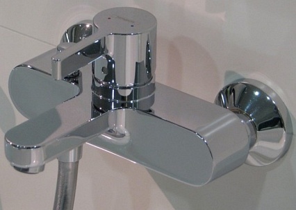 Смеситель для ванны Hansgrohe Metris S 31460000